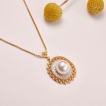 Solitaire Pearl Fretwork Necklace 5734