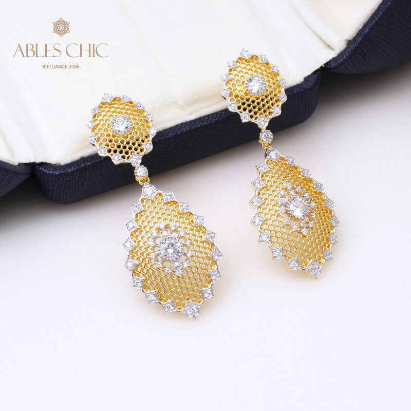 Lace Honeycomb Airy Earrings 5115