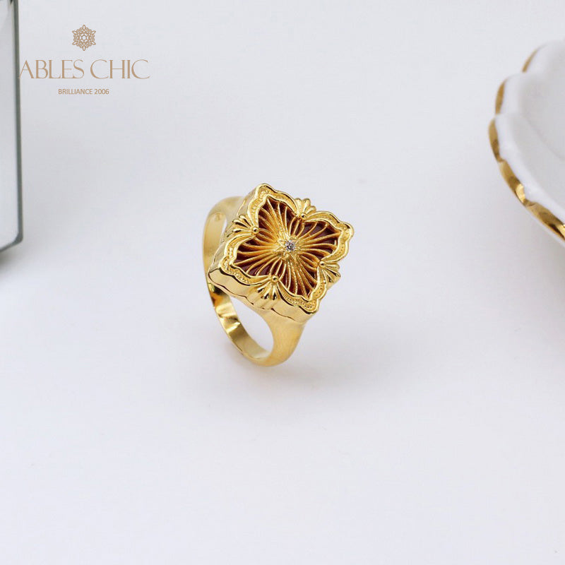 Dense Fretwork Clover Ring 5360