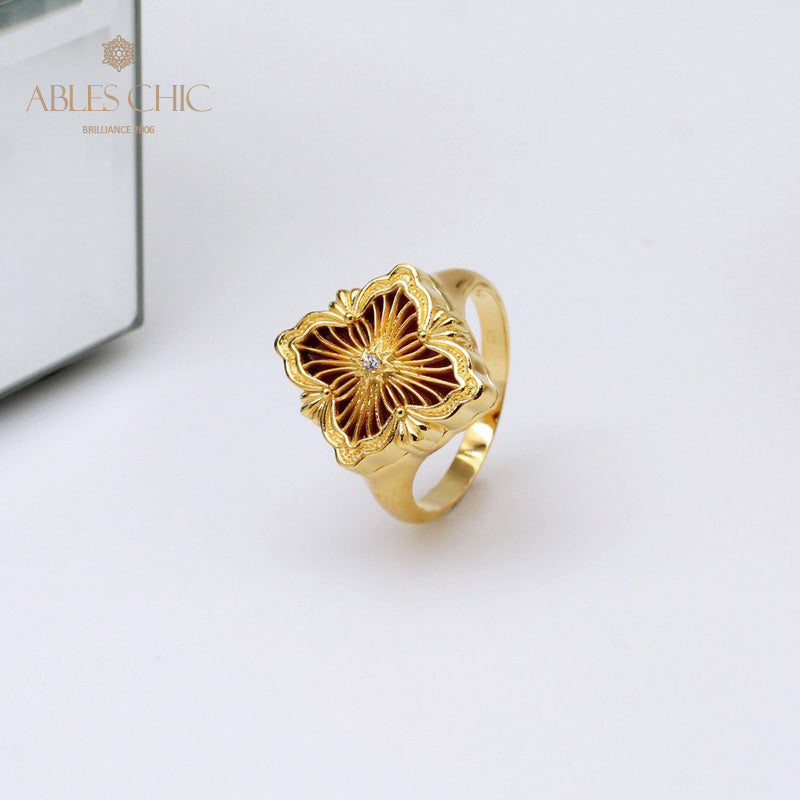 Dense Fretwork Clover Ring 5360