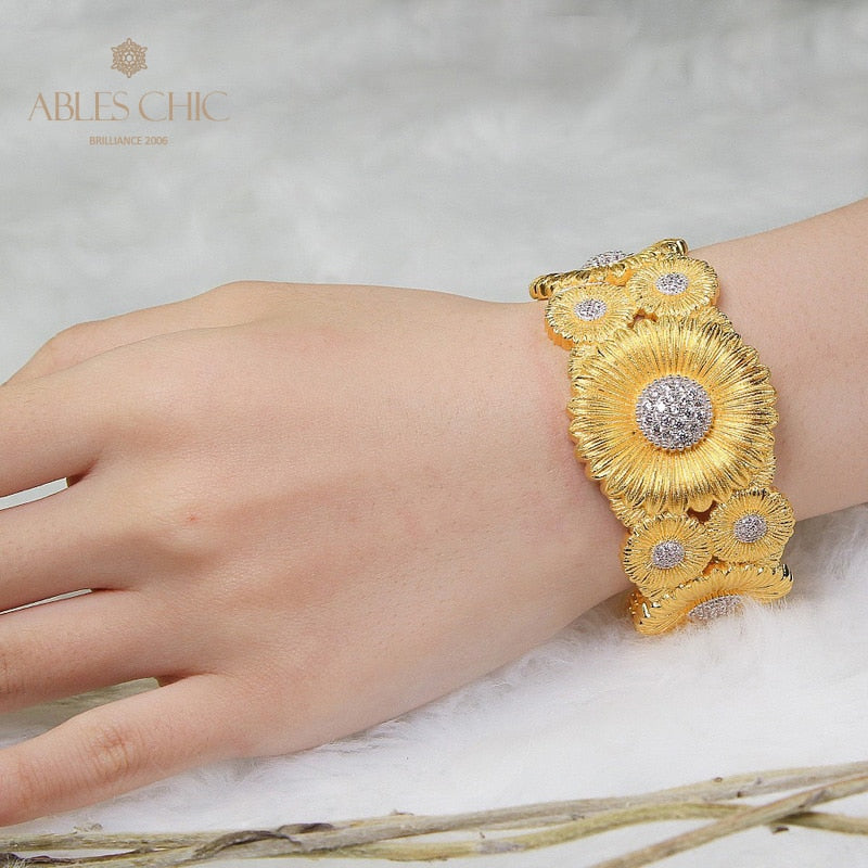 Celtic Clovers Wide Bracelet 5059