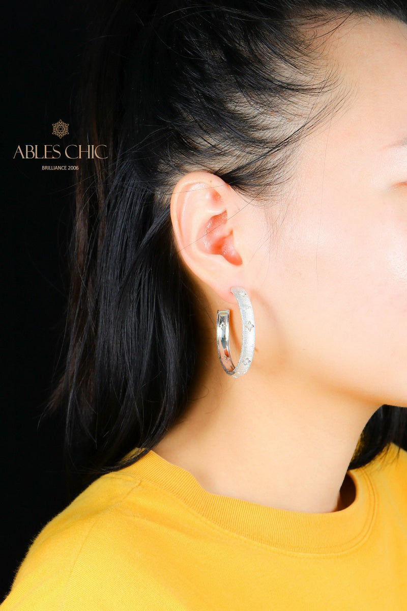 Silk Clovers Hoop Earring 5530