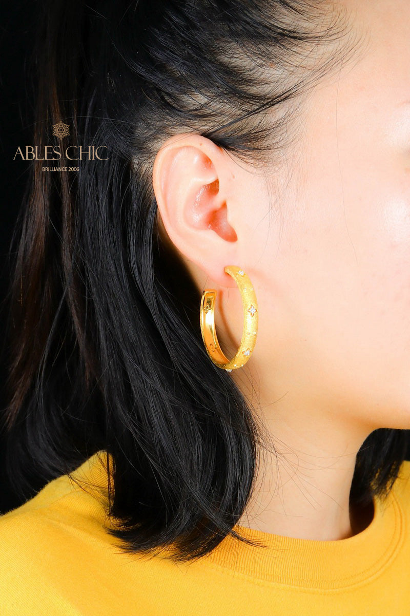 Silk Clovers Hoop Earring 5530