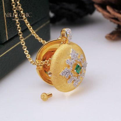 Silky Engraving Locket Necklace 5214