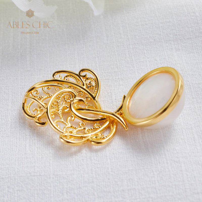 Mabe Pearl Filigree Leaf Pendant 5820