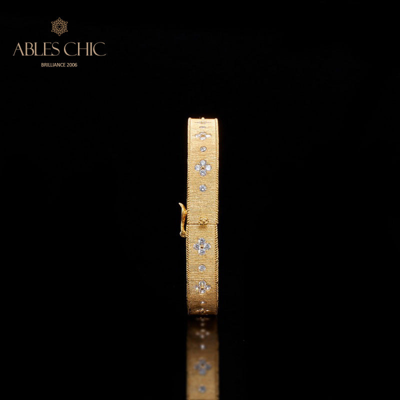 Fabric Clover Starry Zircon Bracelet 5776