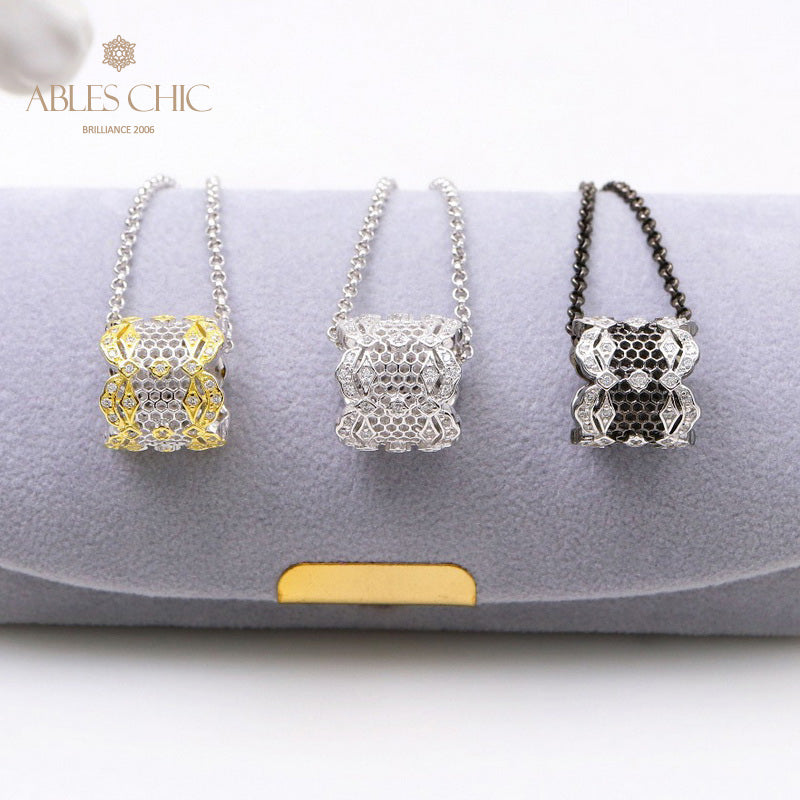 Lacy Filigree Pendant Necklace 6567