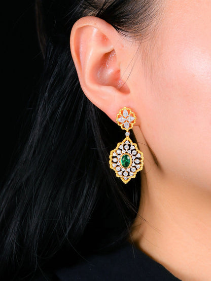 Detailed Honeycomb Floral Earrings 5117