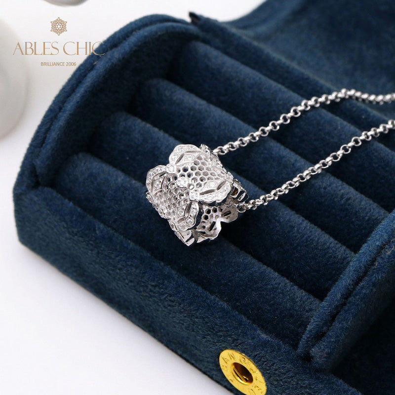 Lacy Filigree Pendant Necklace 6567