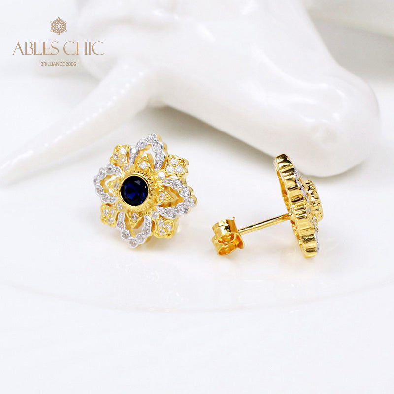 Iconic Clovers Filigree Earrings 5494