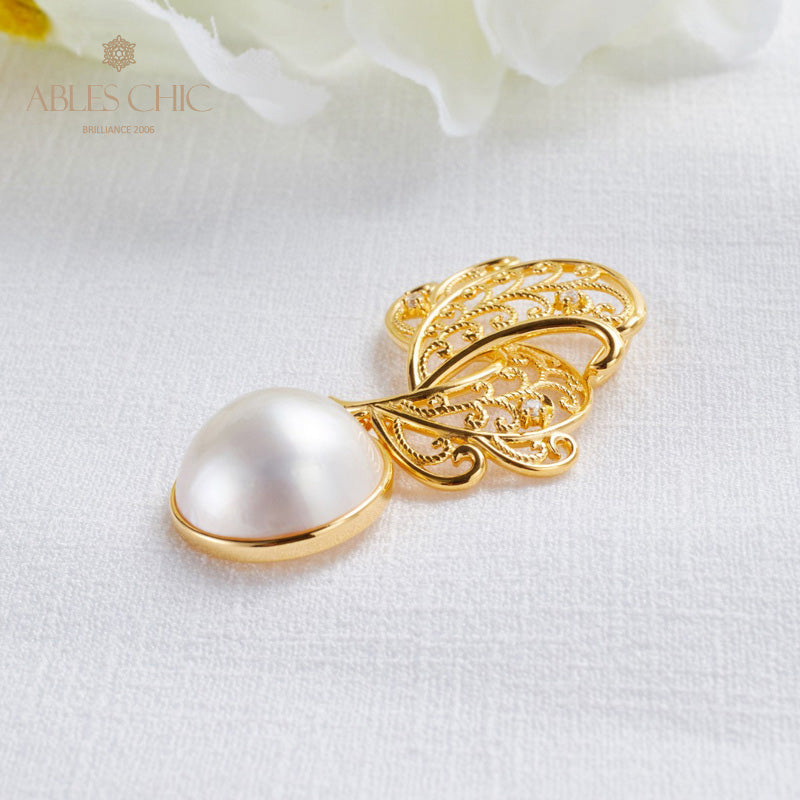 Mabe Pearl Filigree Leaf Pendant 5820