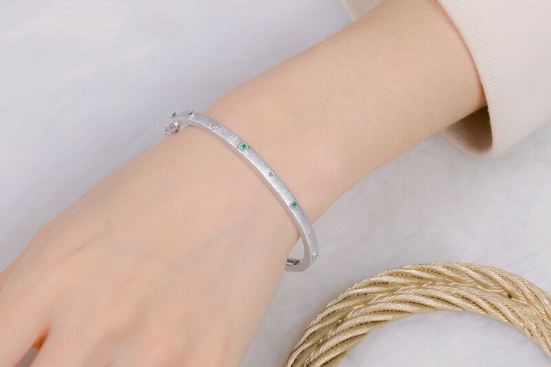 Silky Floral Hinged Bracelet 5637