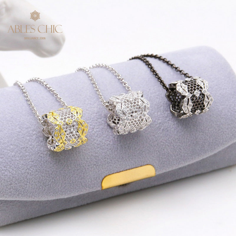 Lacy Filigree Pendant Necklace 6567