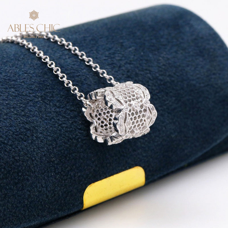 Lacy Filigree Pendant Necklace 6567