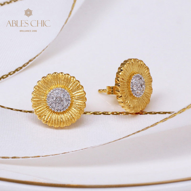 Floral Daisy Stud Earrings 5260