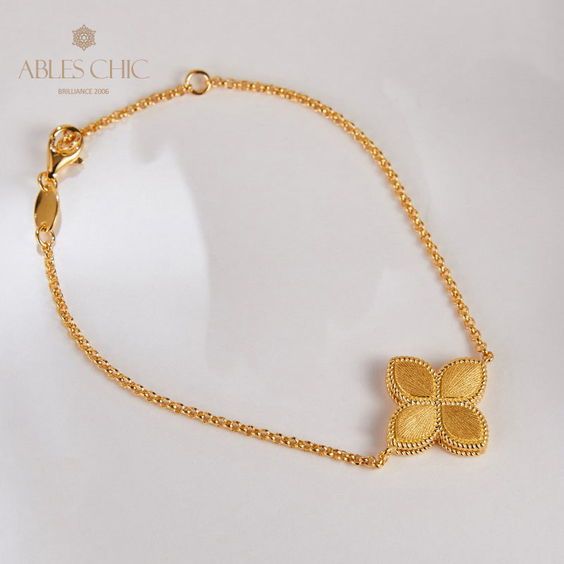 Silky Clover Floral Bracelet 6128