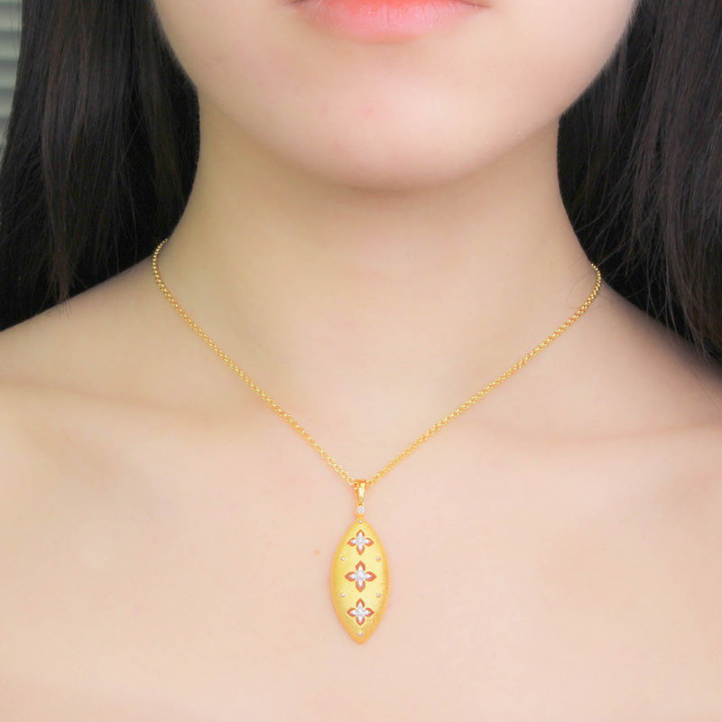 Fabric Clover Flower Pendant 5281