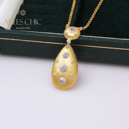 Silky Teardrop Floral Necklace 5024