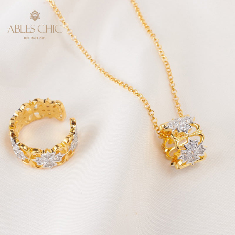 Fretwork Clover Necklaces 5806