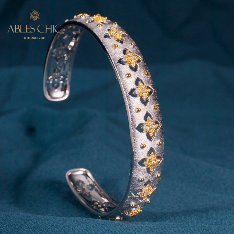 Fabric Element Clovers Bracelet 6036