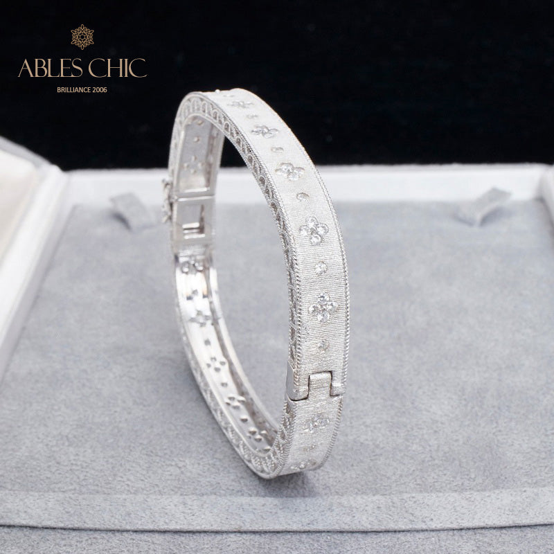 Fabric Clover Starry Zircon Bracelet 5776