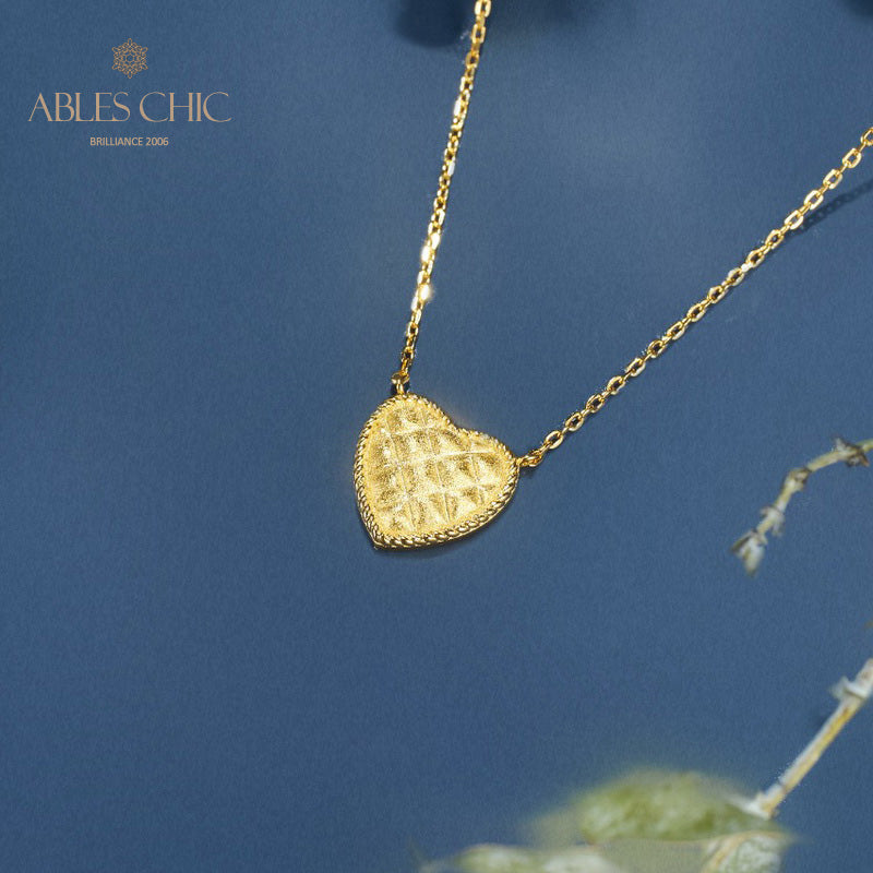 Brushed Heart Pendant Necklace 6120