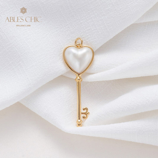 Heart Mabe Pearl Key Pendant 5840