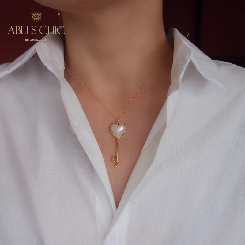 Heart Mabe Pearl Key Pendant 5840