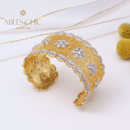 Airy Lace Floral Bracelet 5164