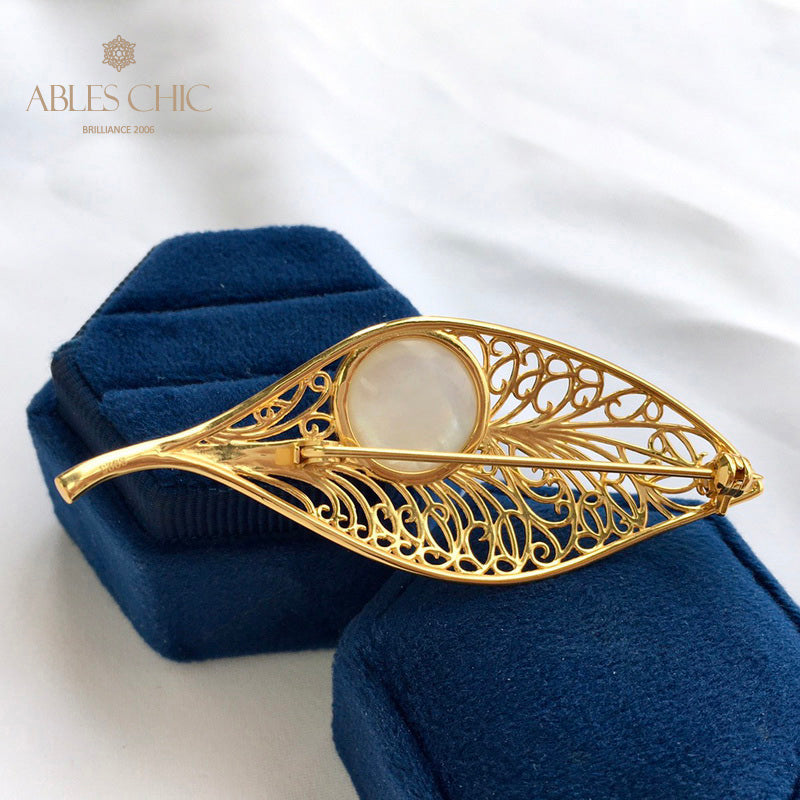 Mabe Pearl Filigree Leaf Pendant 5844