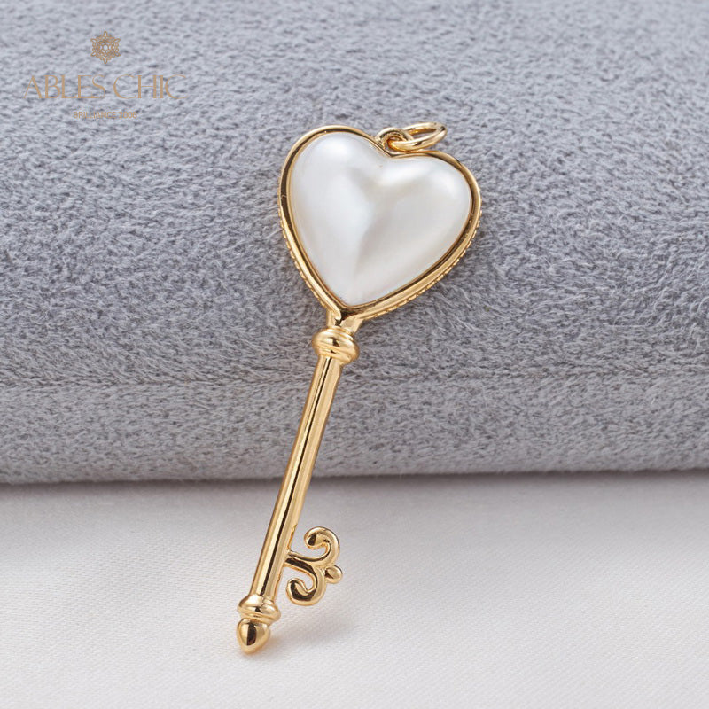 Heart Mabe Pearl Key Pendant 5840