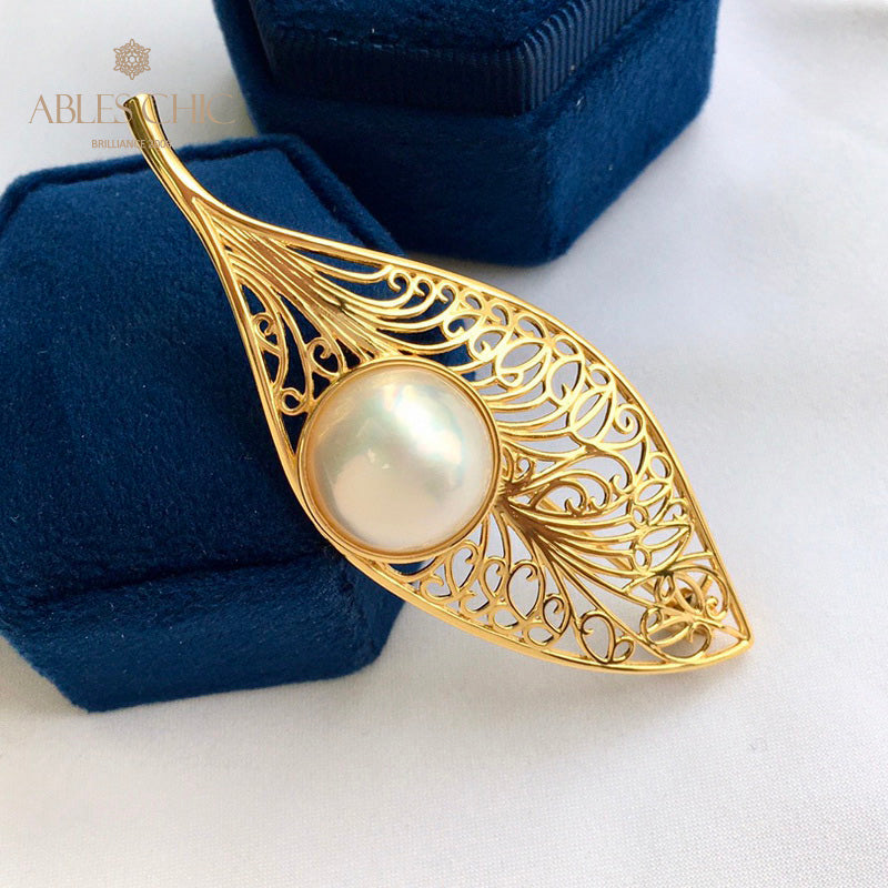 Mabe Pearl Filigree Leaf Pendant 5844
