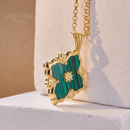 Turquoise Clover Necklace 5791