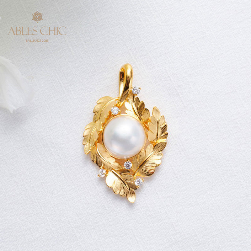 Mabe Pearl Leaf Garland Necklace 5817