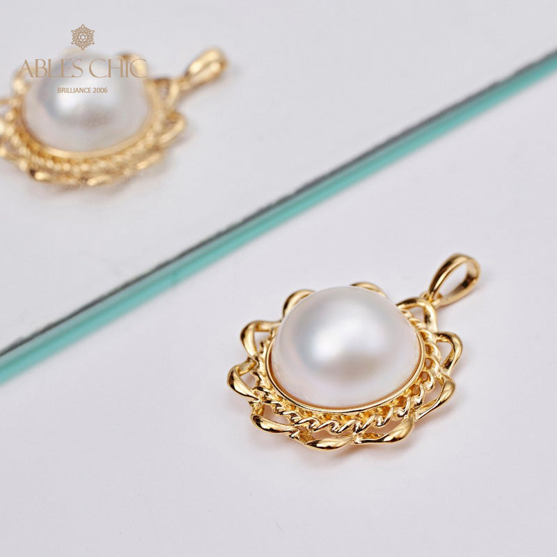 Wavy Halo Mabe Pearl Pendant 5847