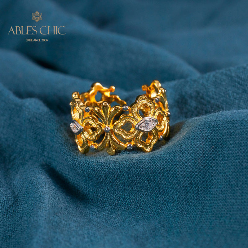 Iconic Clovers Filigree Open Ring 5997