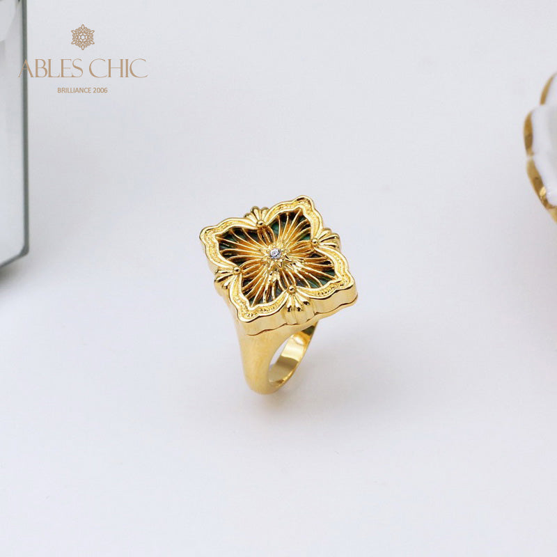 Dense Fretwork Clover Ring 5360