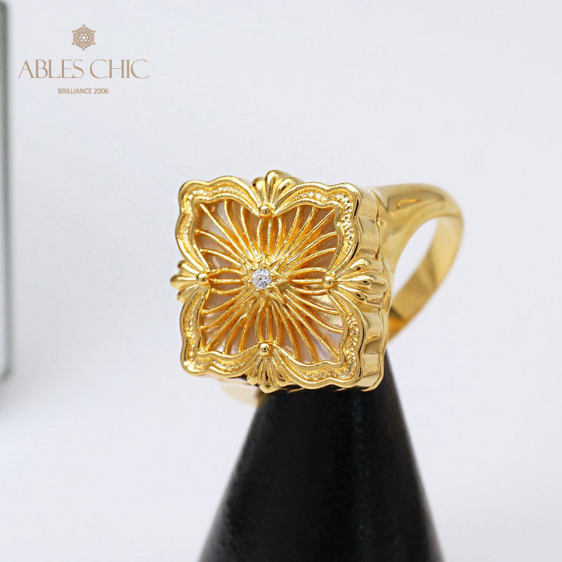 Dense Fretwork Clover Ring 5360